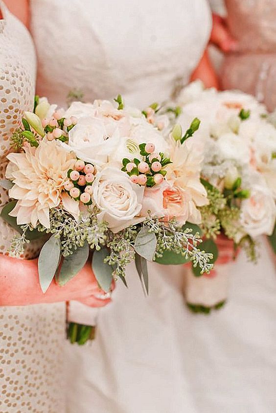 Our Favourite 2017 Wedding Trends - Wedding Flowers